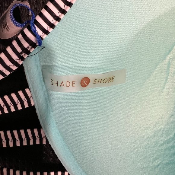 🌿4/$35🌿 SHADE SHORE‎ Blue Floral Padded Bikini Top (36DD) - Picture 6 of 9